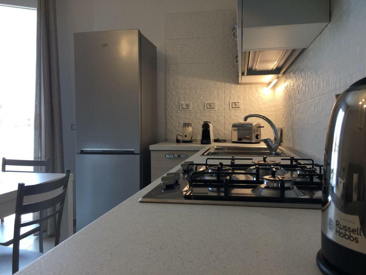 Le Domus Modern Apartments Cagliari Su Forti Bagian luar foto