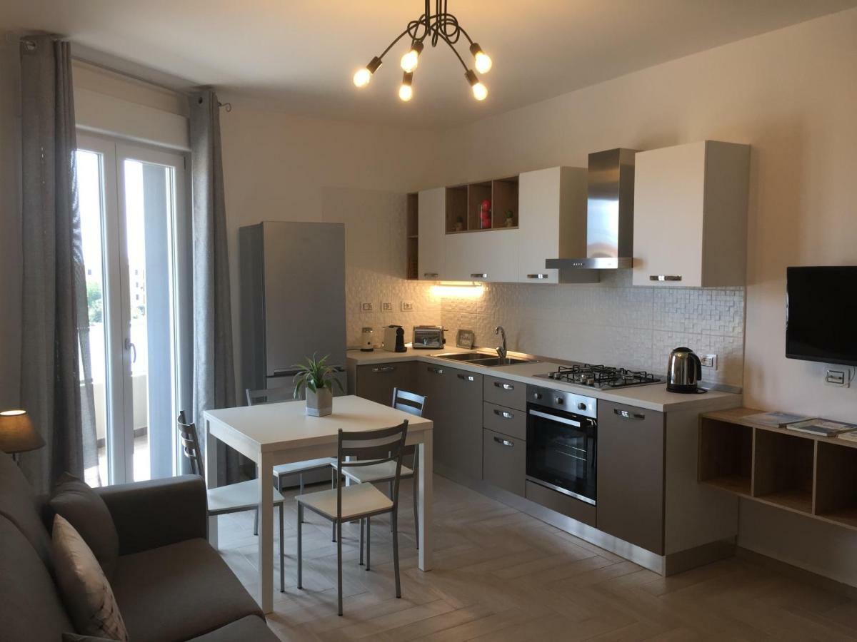 Le Domus Modern Apartments Cagliari Su Forti Bagian luar foto